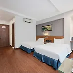 A25 Hotel - 193 Trung Kinh